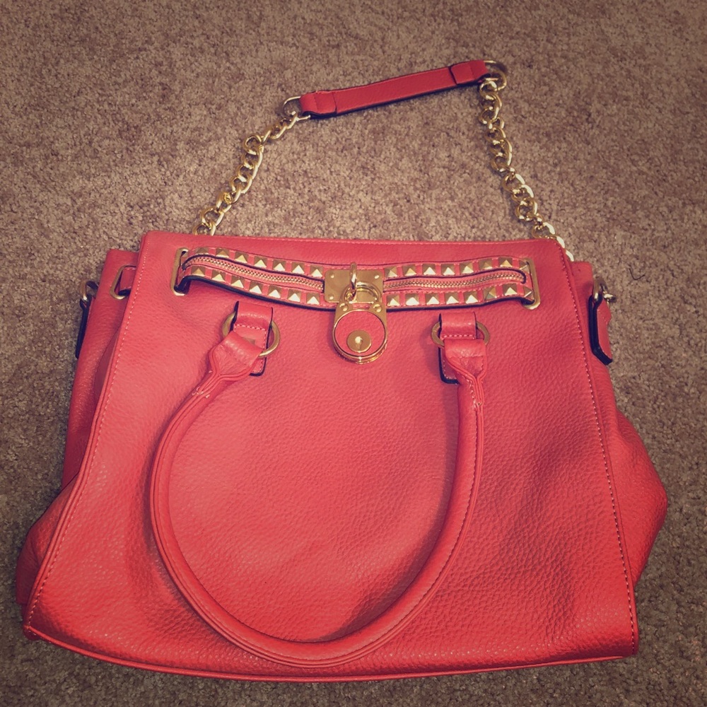 Coral Purse